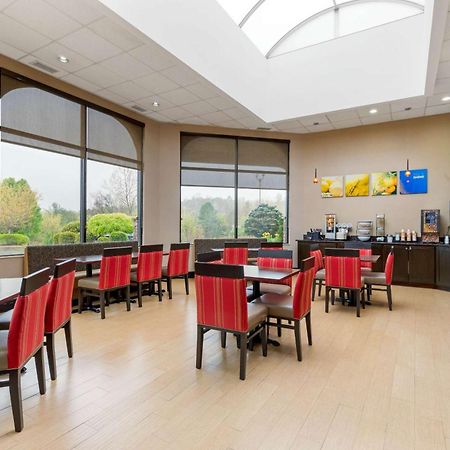 Comfort Inn North Of Asheville Mars Hill Buitenkant foto