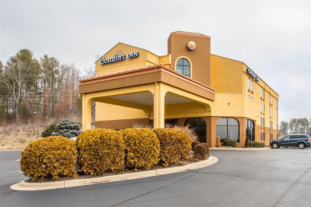 Comfort Inn North Of Asheville Mars Hill Buitenkant foto