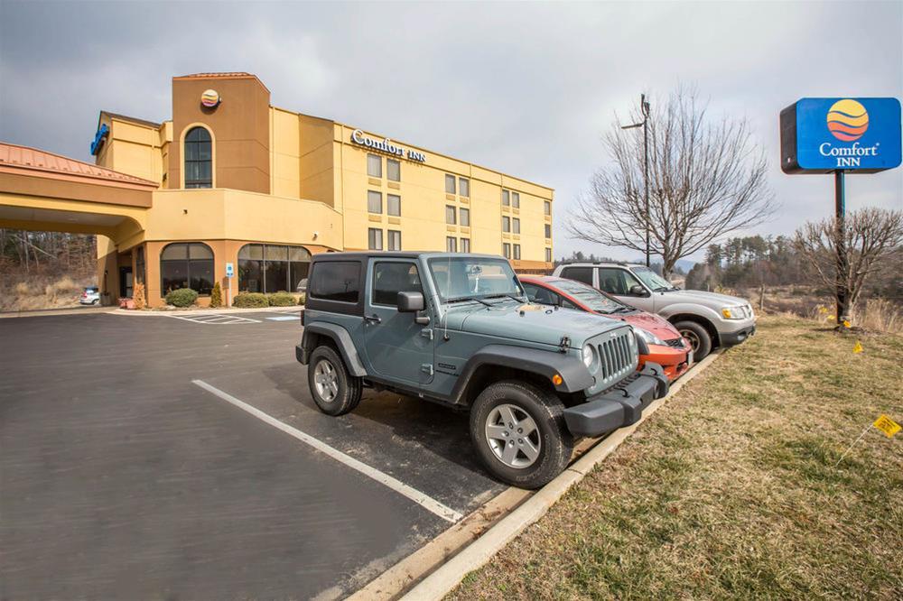 Comfort Inn North Of Asheville Mars Hill Buitenkant foto
