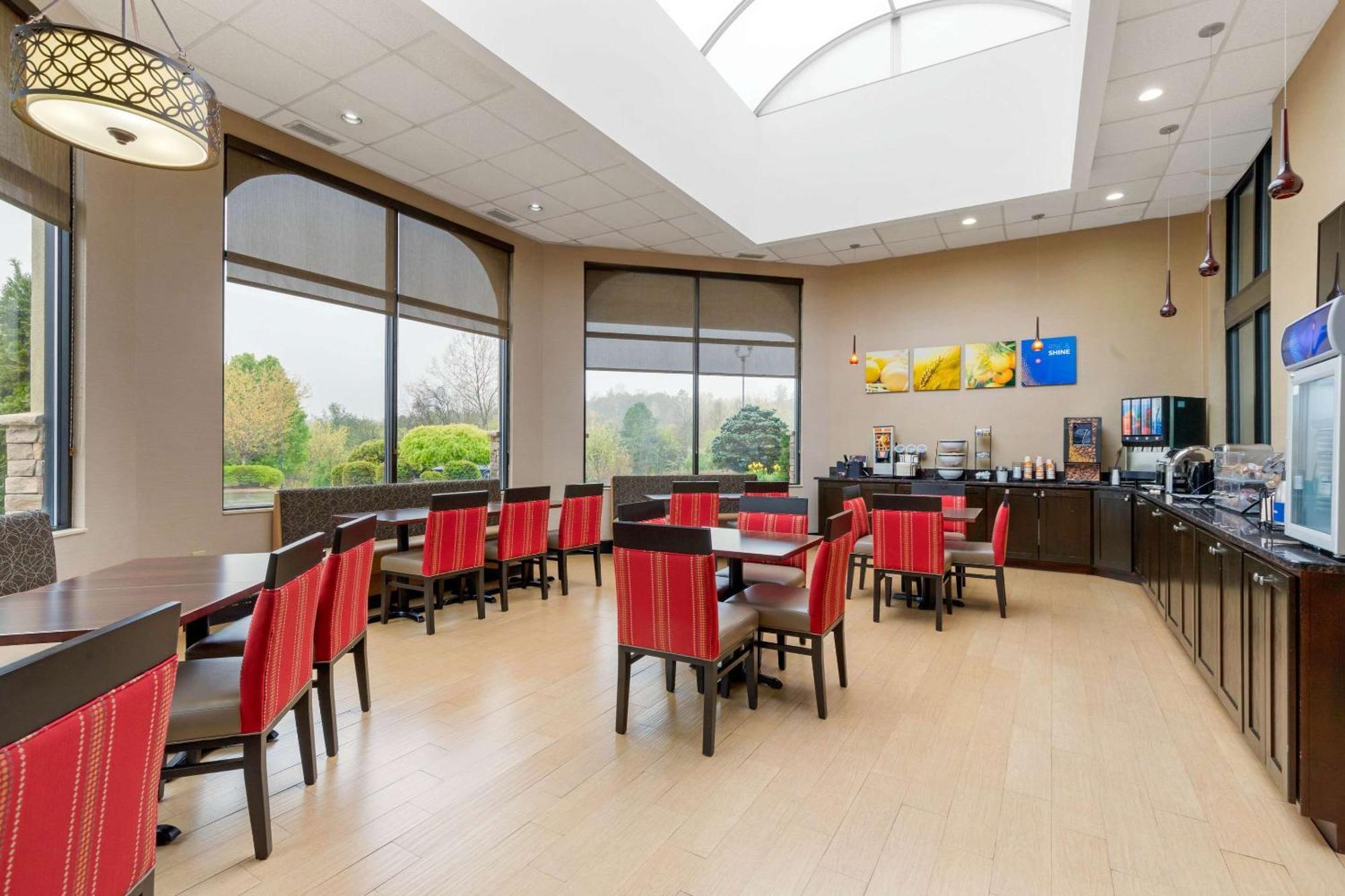 Comfort Inn North Of Asheville Mars Hill Buitenkant foto