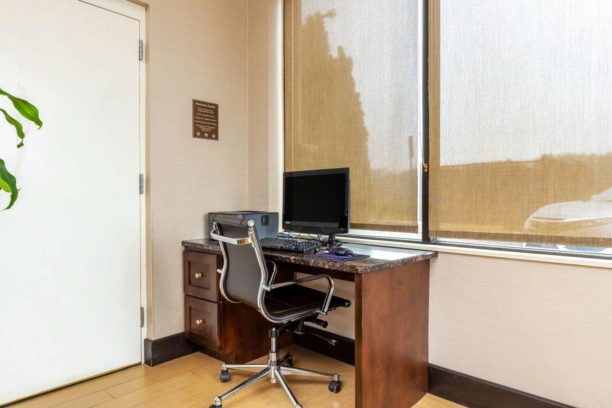 Comfort Inn North Of Asheville Mars Hill Buitenkant foto